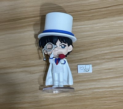 泡泡瑪特基德公仔