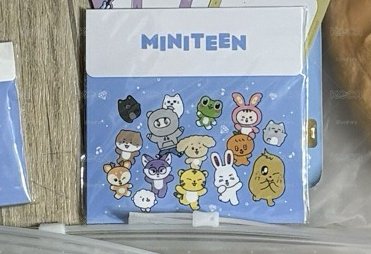 miniteen手燈吊飾、貼紙組💫