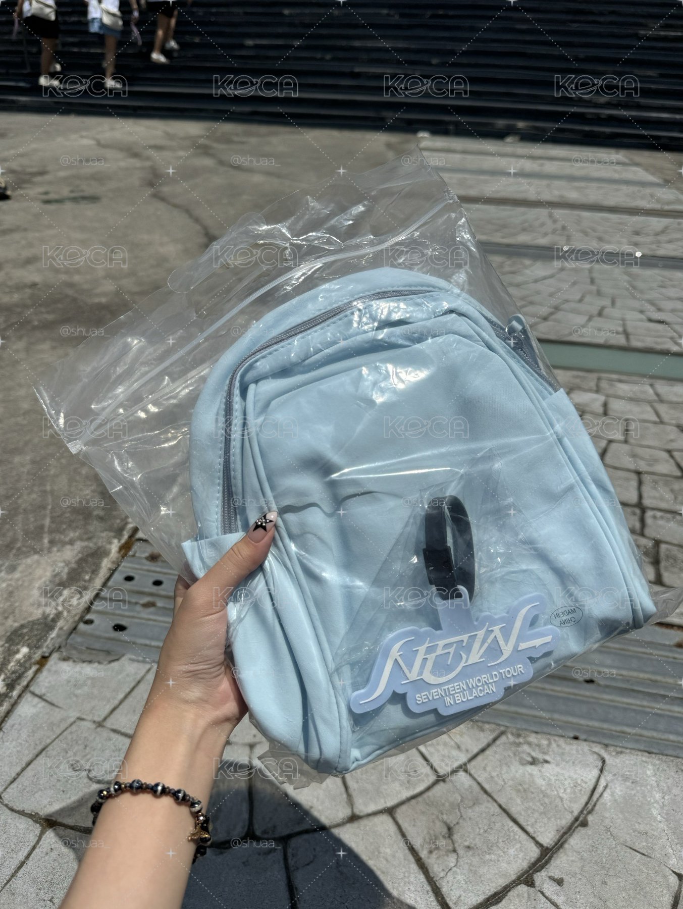 new亞巡布拉干vip禮 包包+掛牌