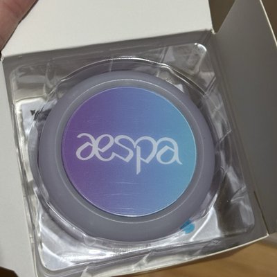 aespa 磁吸手燈