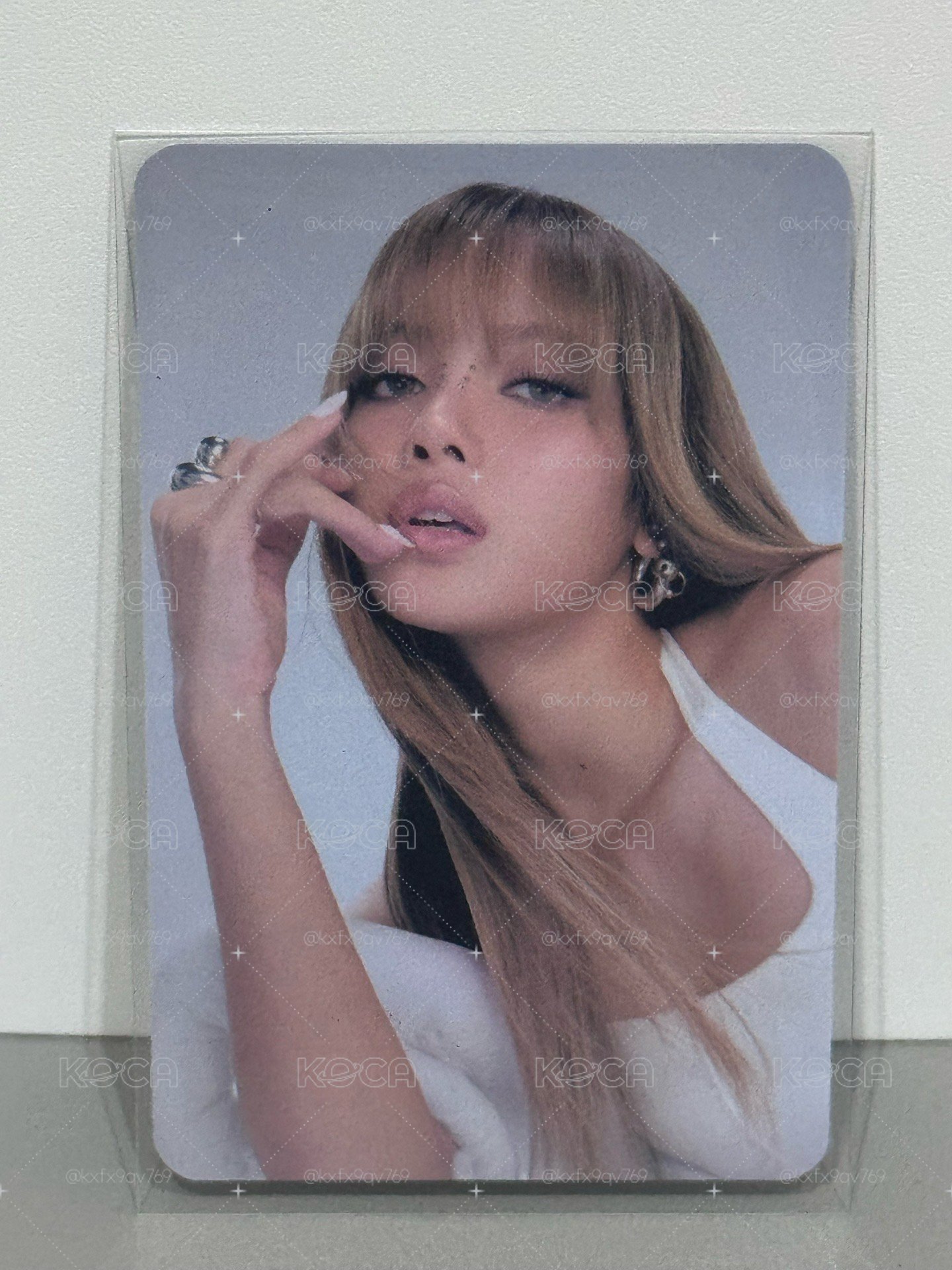 LISA｜滿額卡