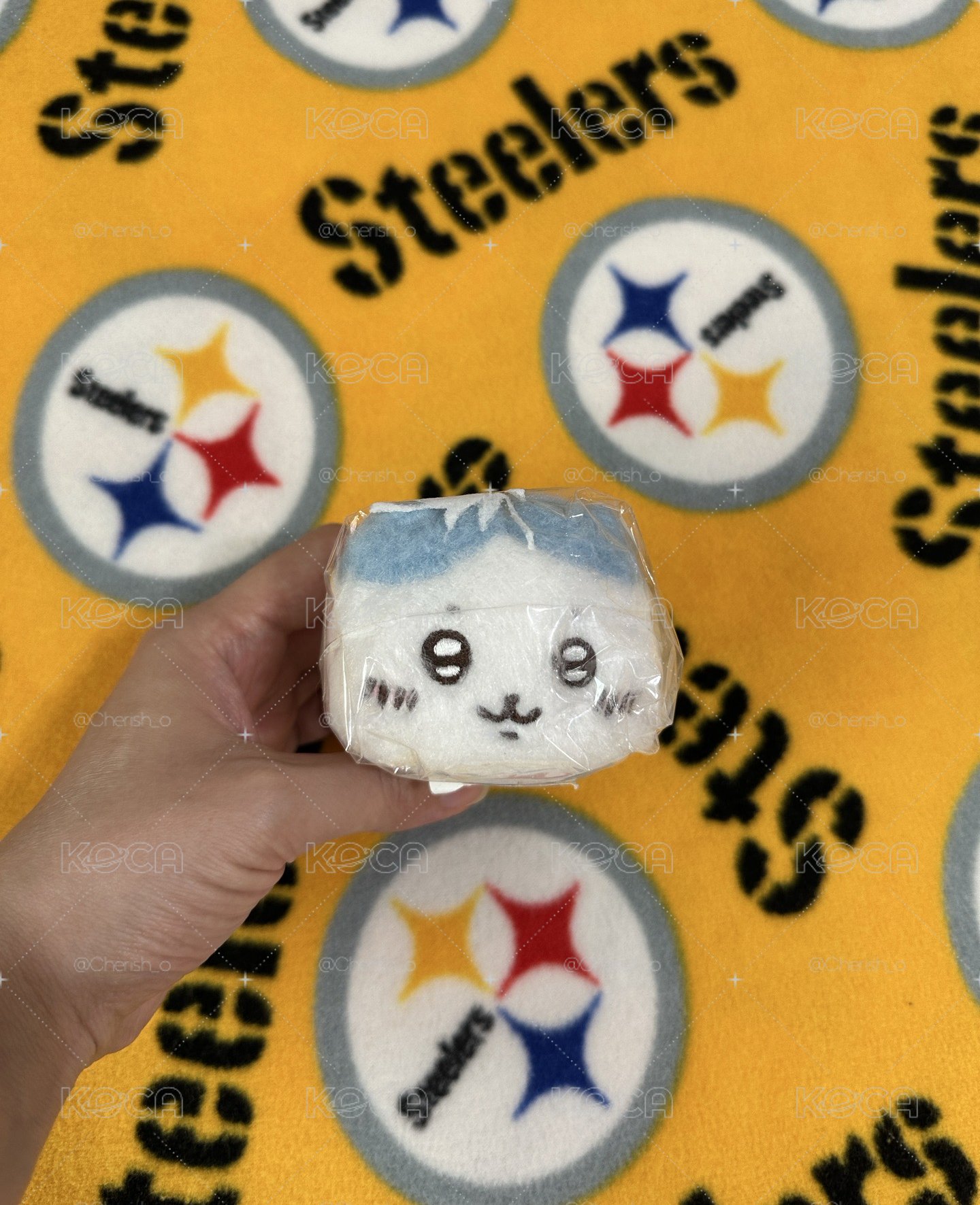 無牌毛絨絨小八 趴姿吊飾