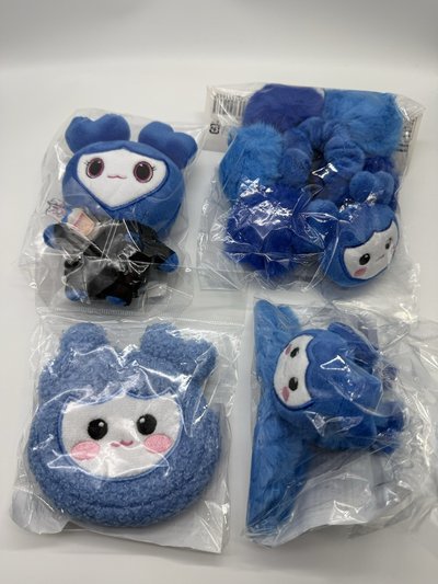 現貨 Twice 新國立 子瑜 吊娃 髮圈 耳機包 鯊魚夾 全新未拆