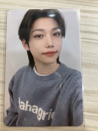 衣服卡菲