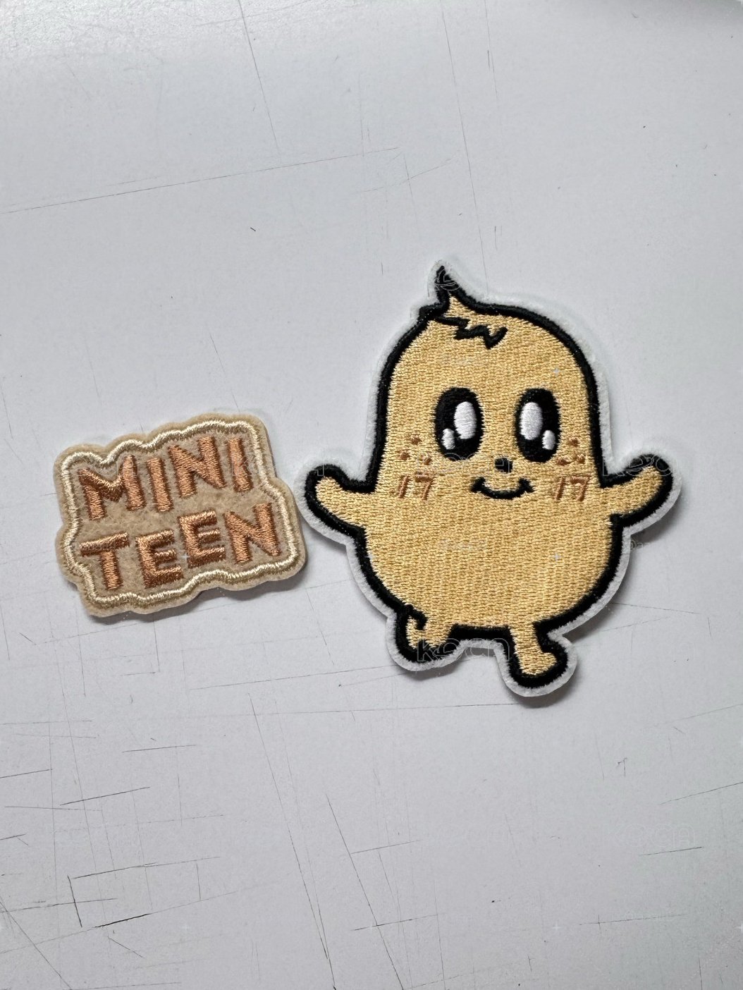 Miniteen&成員自製吊飾