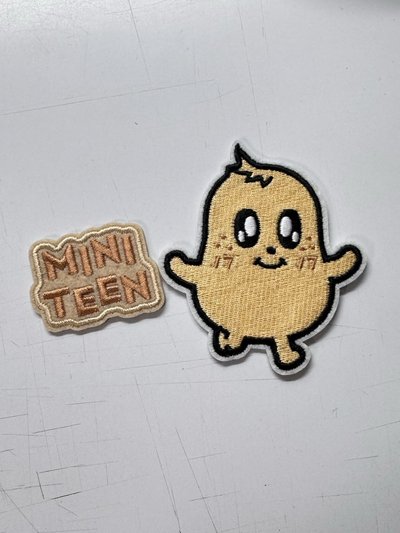 Miniteen&成員自製吊飾