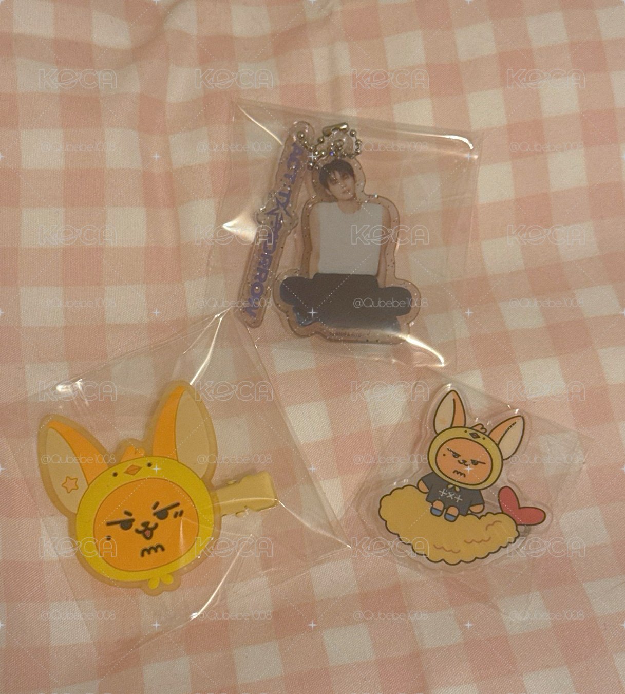 全新黃春髮夾圖上不拆💛送台灣場紙鈔星星各一張✨