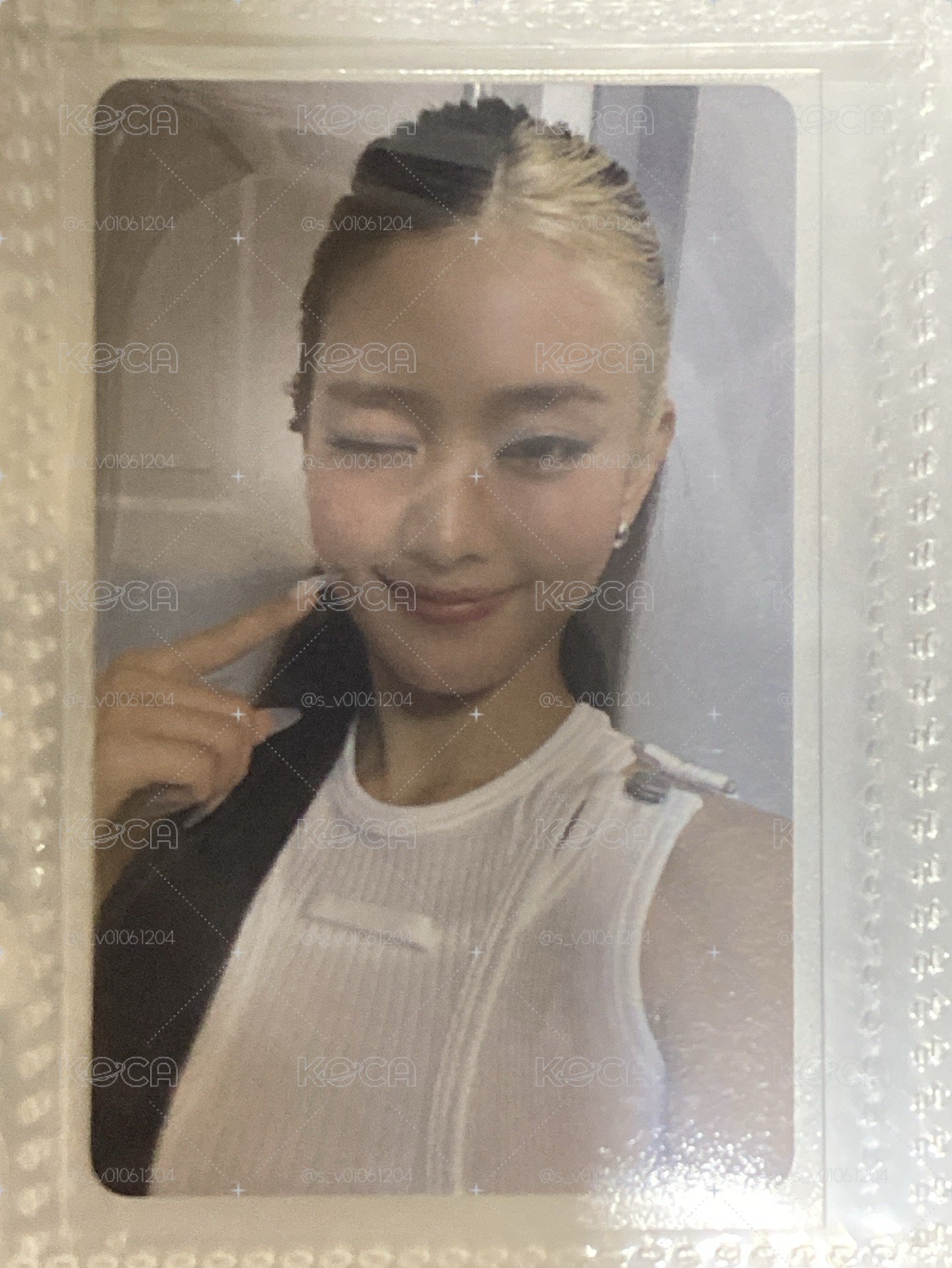 入場卡妮