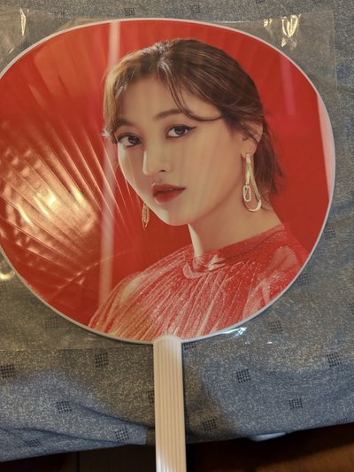 TWICE 扇子盤