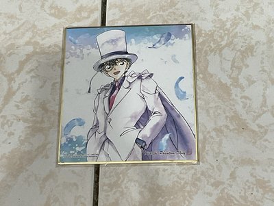 泡泡瑪特基德公仔