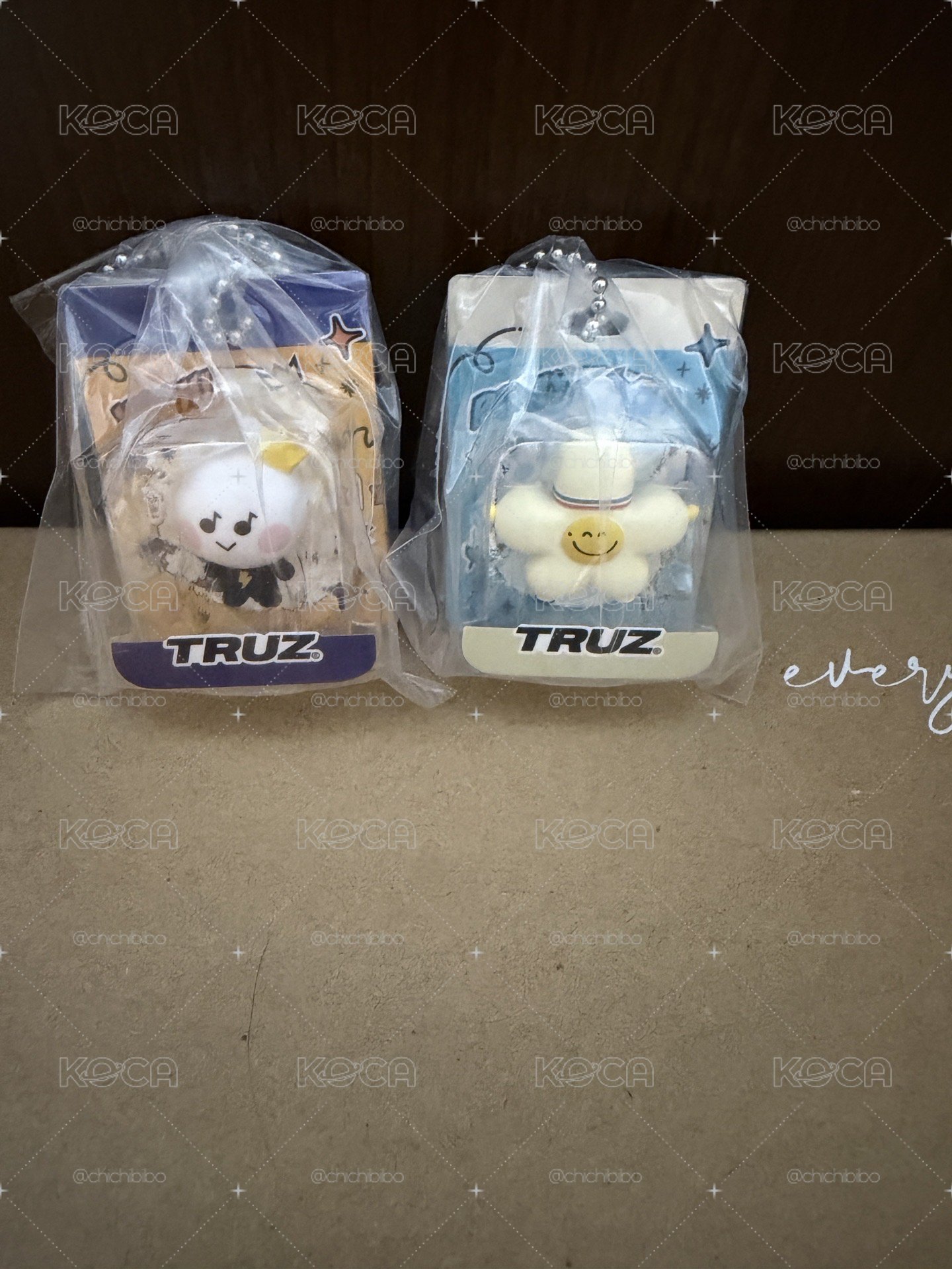 TRUZ 扭蛋吊飾