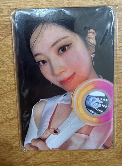 TWICE 三代手燈jyp特典卡