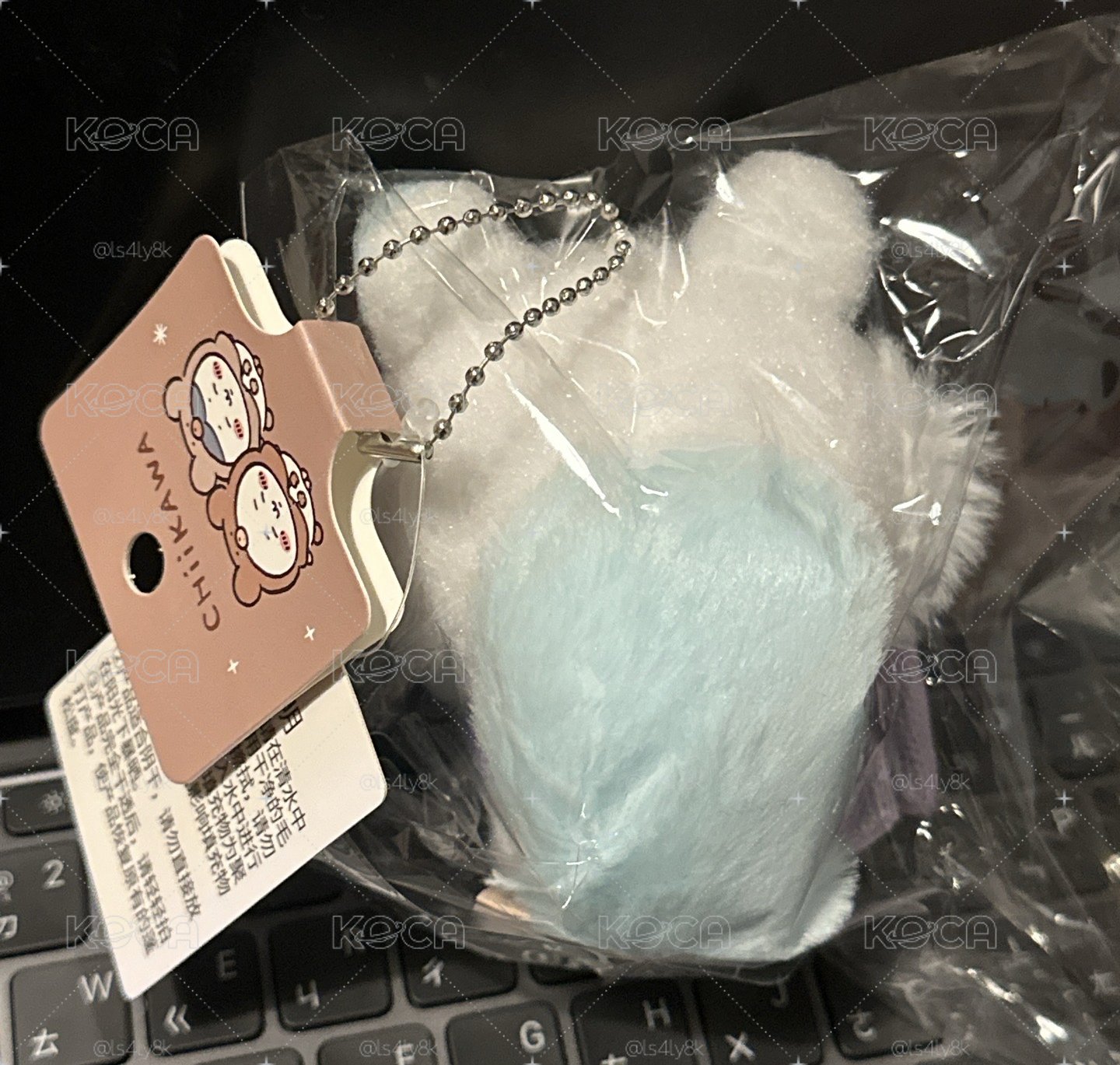 名創 吊娃 毛茸茸過冬楓葉圍巾吊飾 小桃