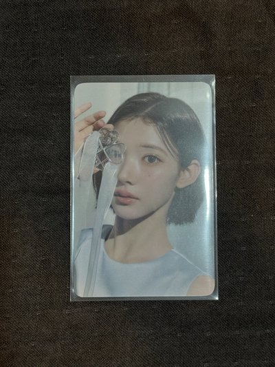 Jiwoo年曆官拍