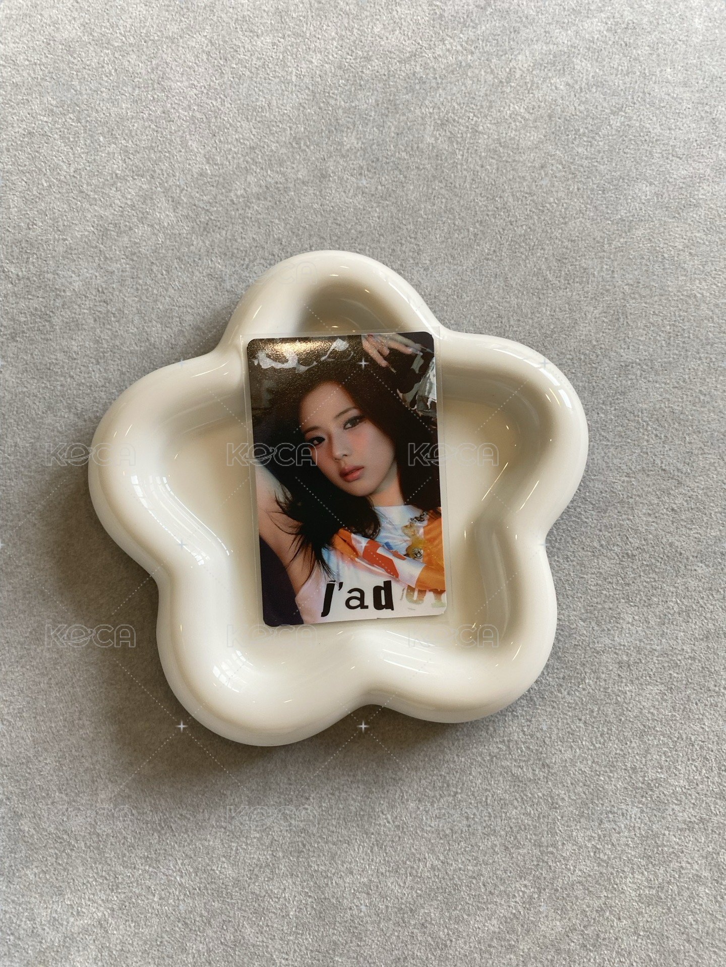 D