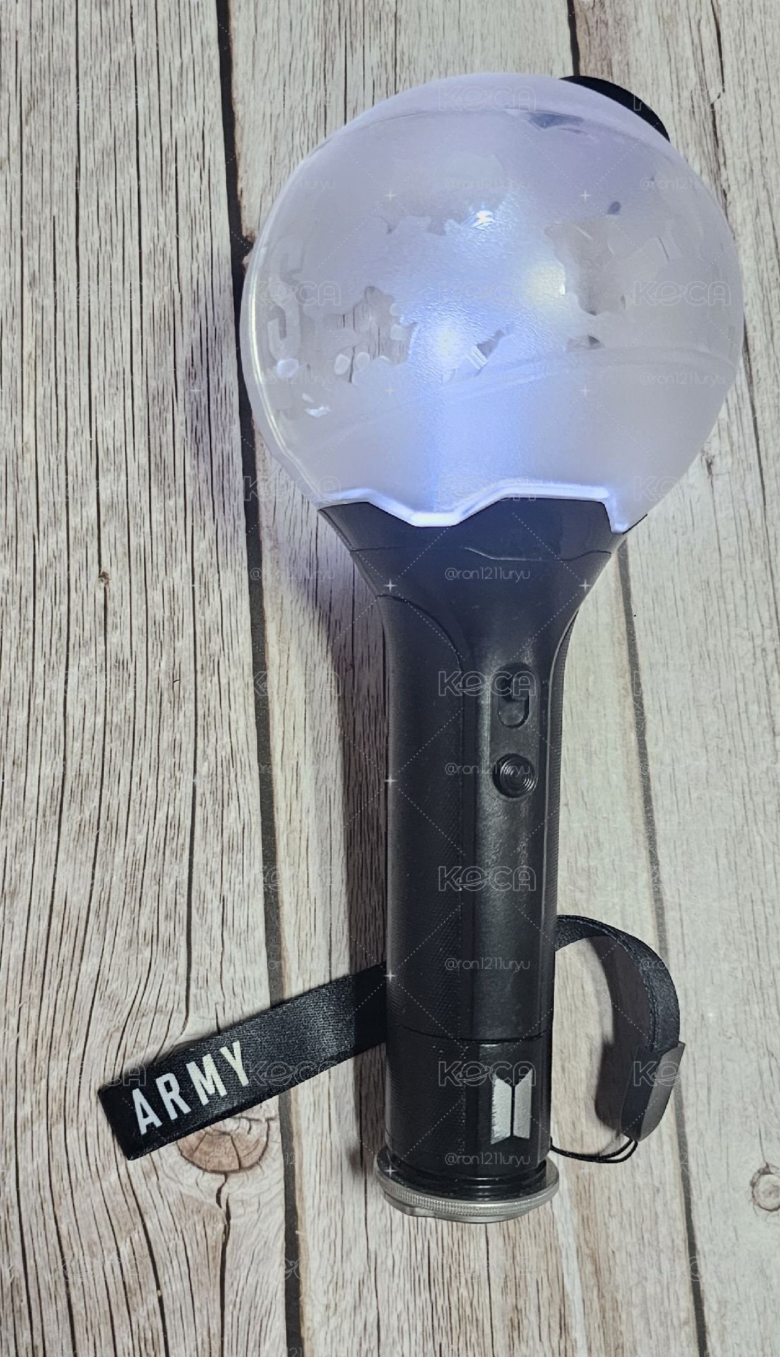 二手 BTS 三代手燈 應援棒