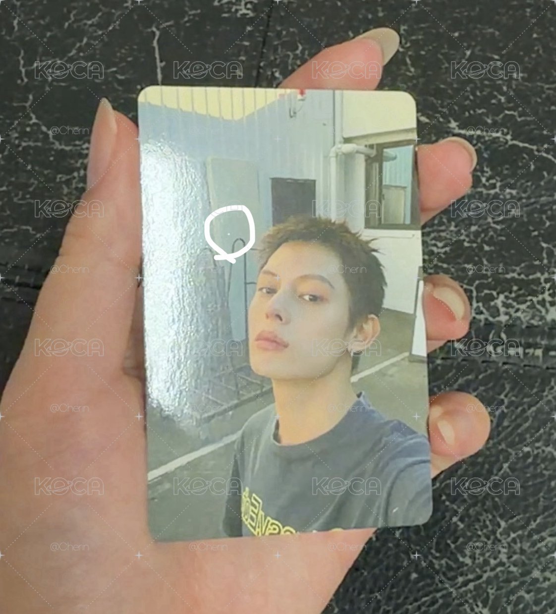 趙雨凡 兩張一起 環球有廠損可看對光