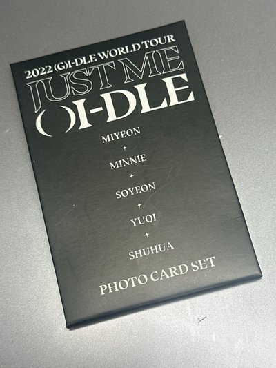 idle 2022世巡場週卡