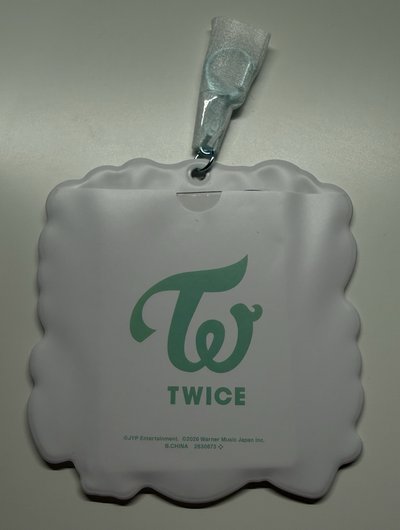 TWICE 萬代卡套