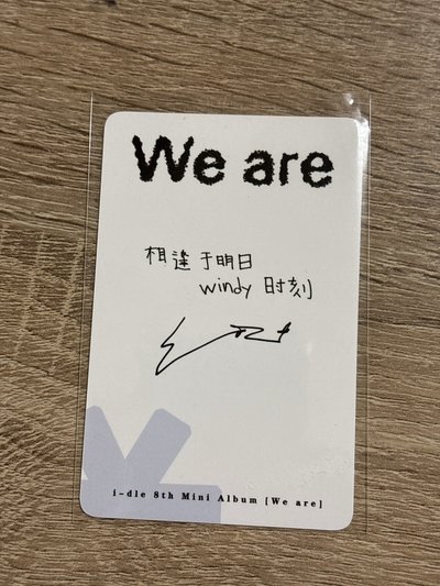We are 泡泡摩奇 北京線下2.0 簽售卡 B ver