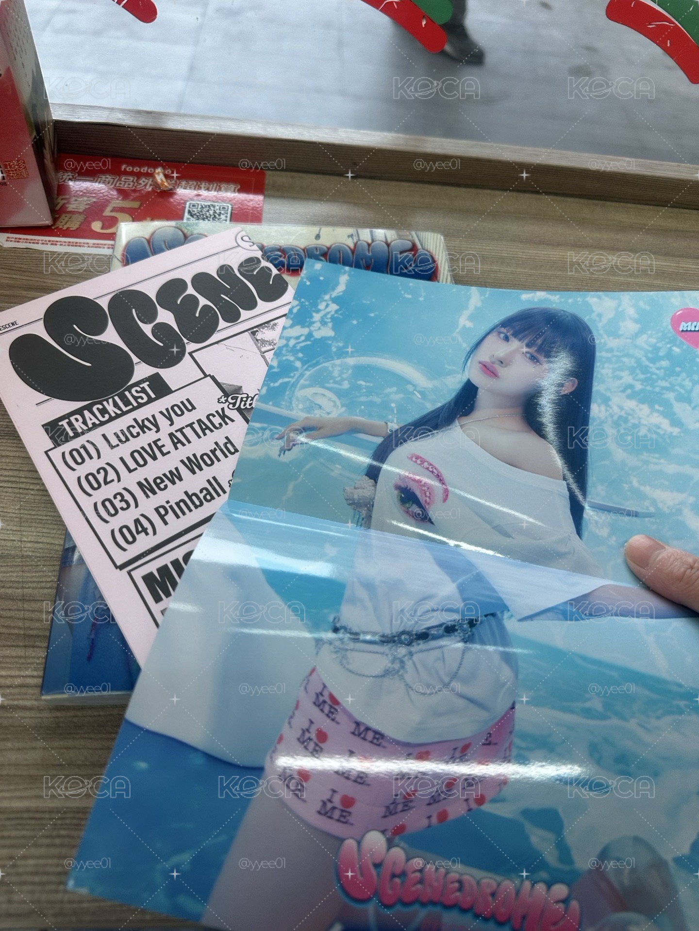 Rescene簽名專輯