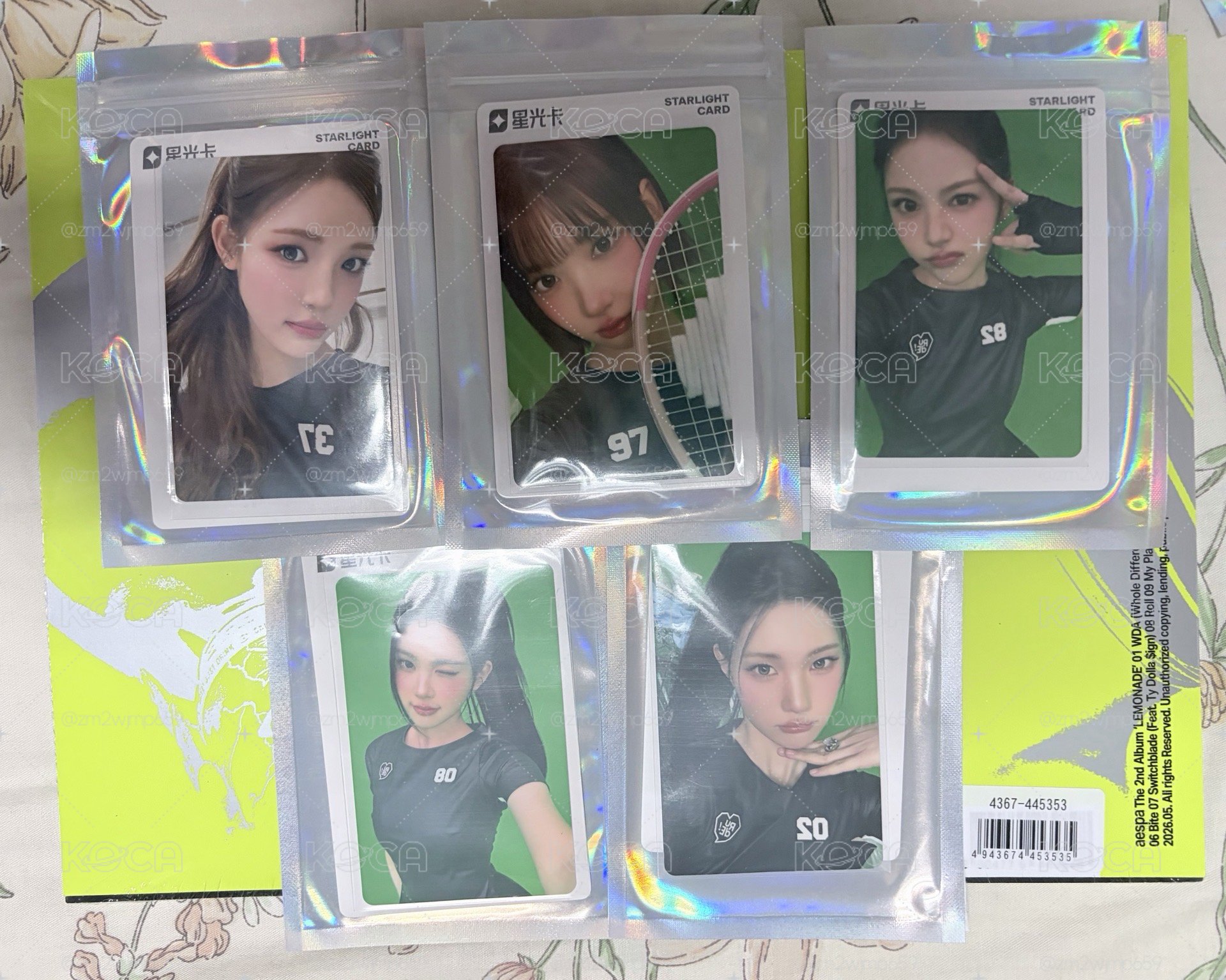 「現貨」Hearts2Hearts Rude! 1星星光卡