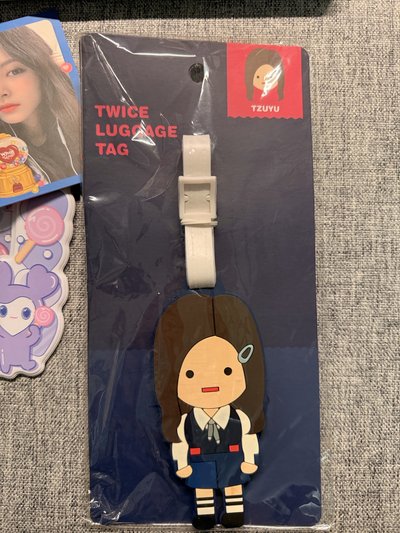 TWICE LAND 演唱會周邊行李吊牌