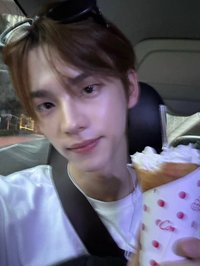 딸기오빠🍓신유유