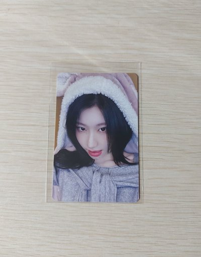 ITZY 全員特典現貨1️⃣(請先閱讀完內文再下單)(需演唱會前收到記得備註！)