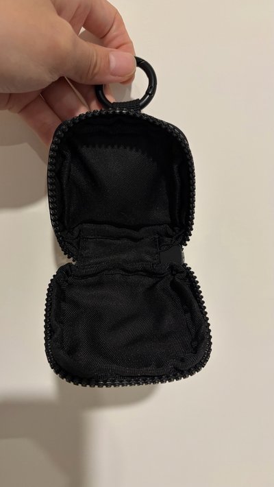GD 演唱會週邊 airpods 小包 二手 八成新