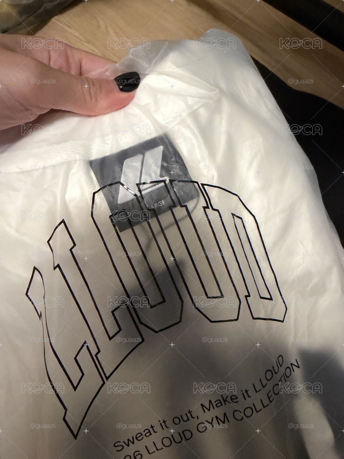 Lloud logo tee 全新L 號