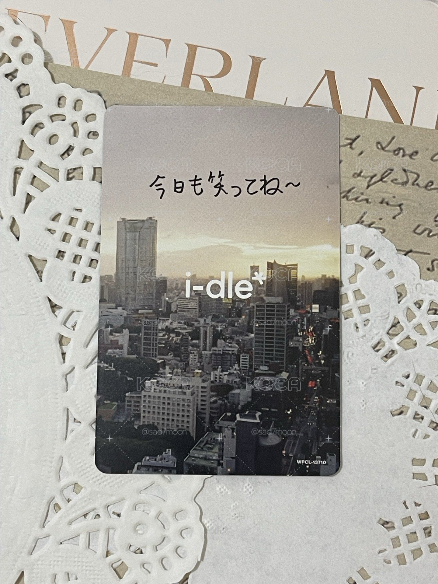  【無包手】日本 1st ep 專輯卡 Poster Ver. 刷 嘟嘴刷 日背