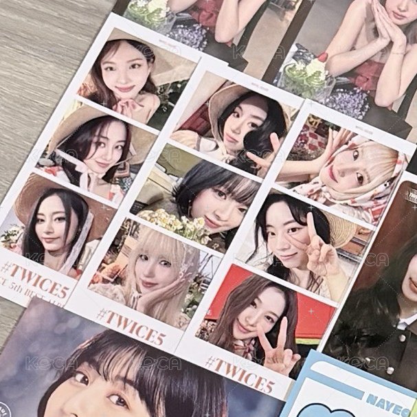 TWICE5 三格卡三張一起（如圖）