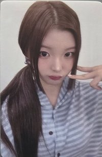&Our Vibe ju 線上8.0 簽售卡 臉頰肉