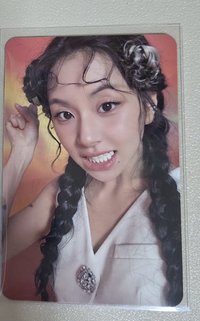 彩瑛