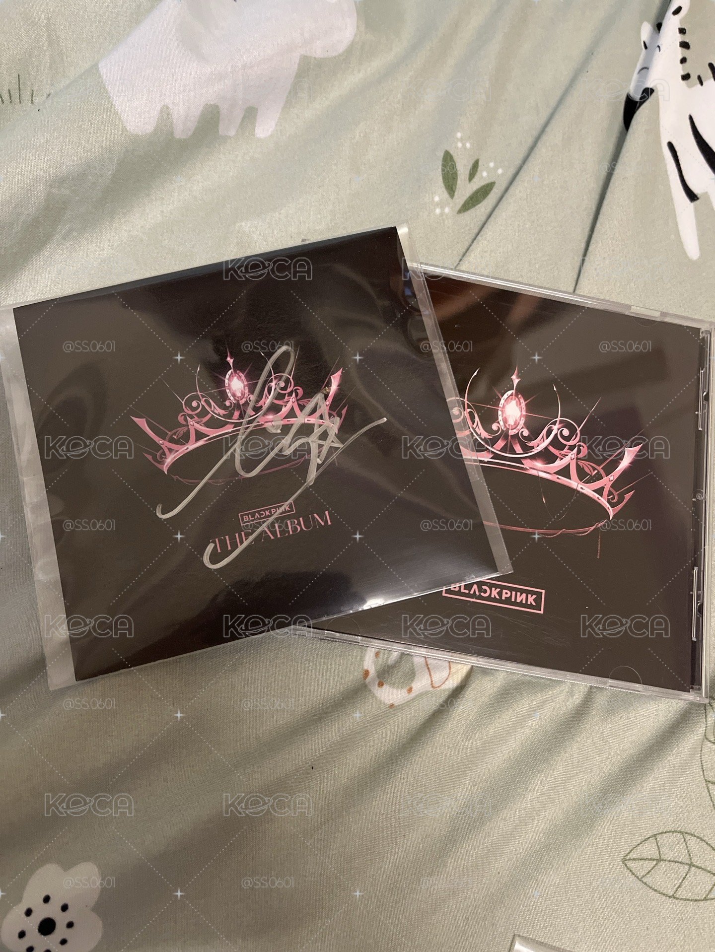 The album lisa簽名
