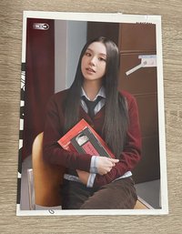 彩瑛
