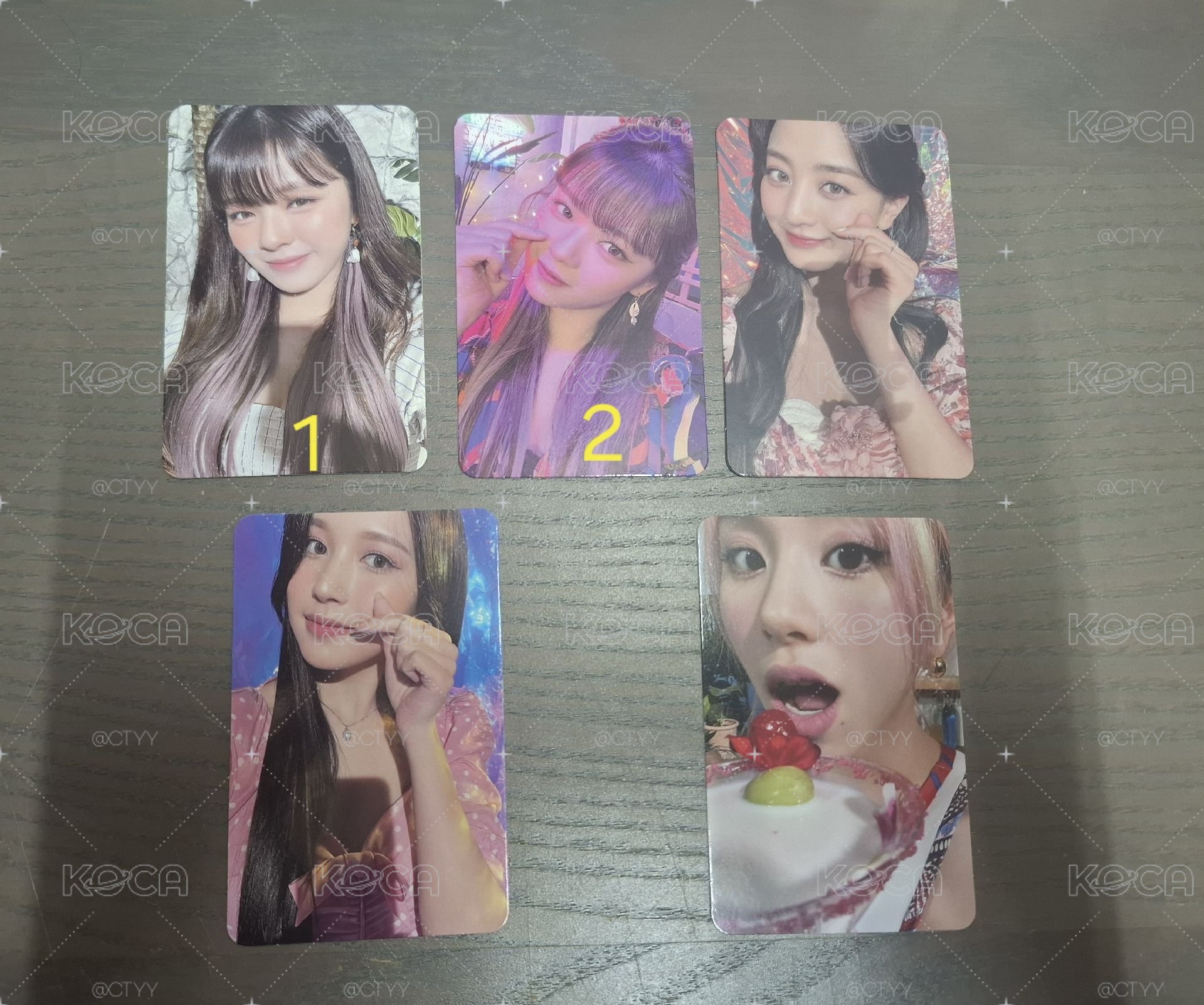 TWICE 迷十專輯小卡