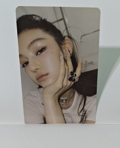 new jeans Danielle 專輯卡