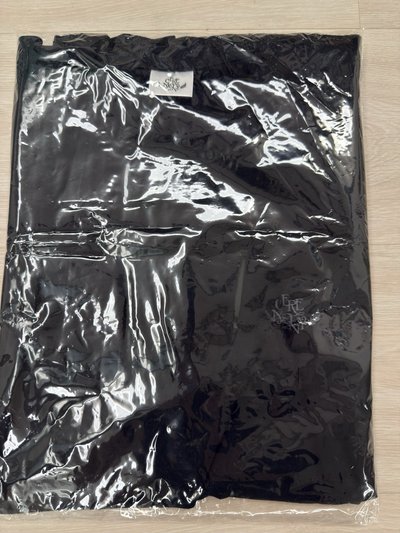 快閃店T-shirt