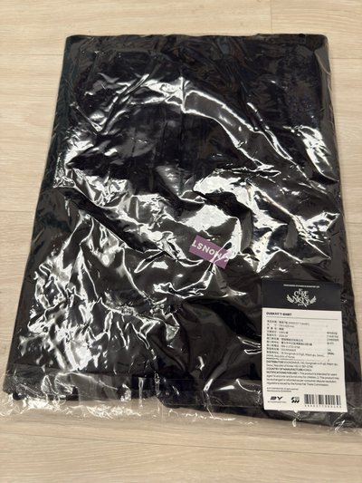 快閃店T-shirt