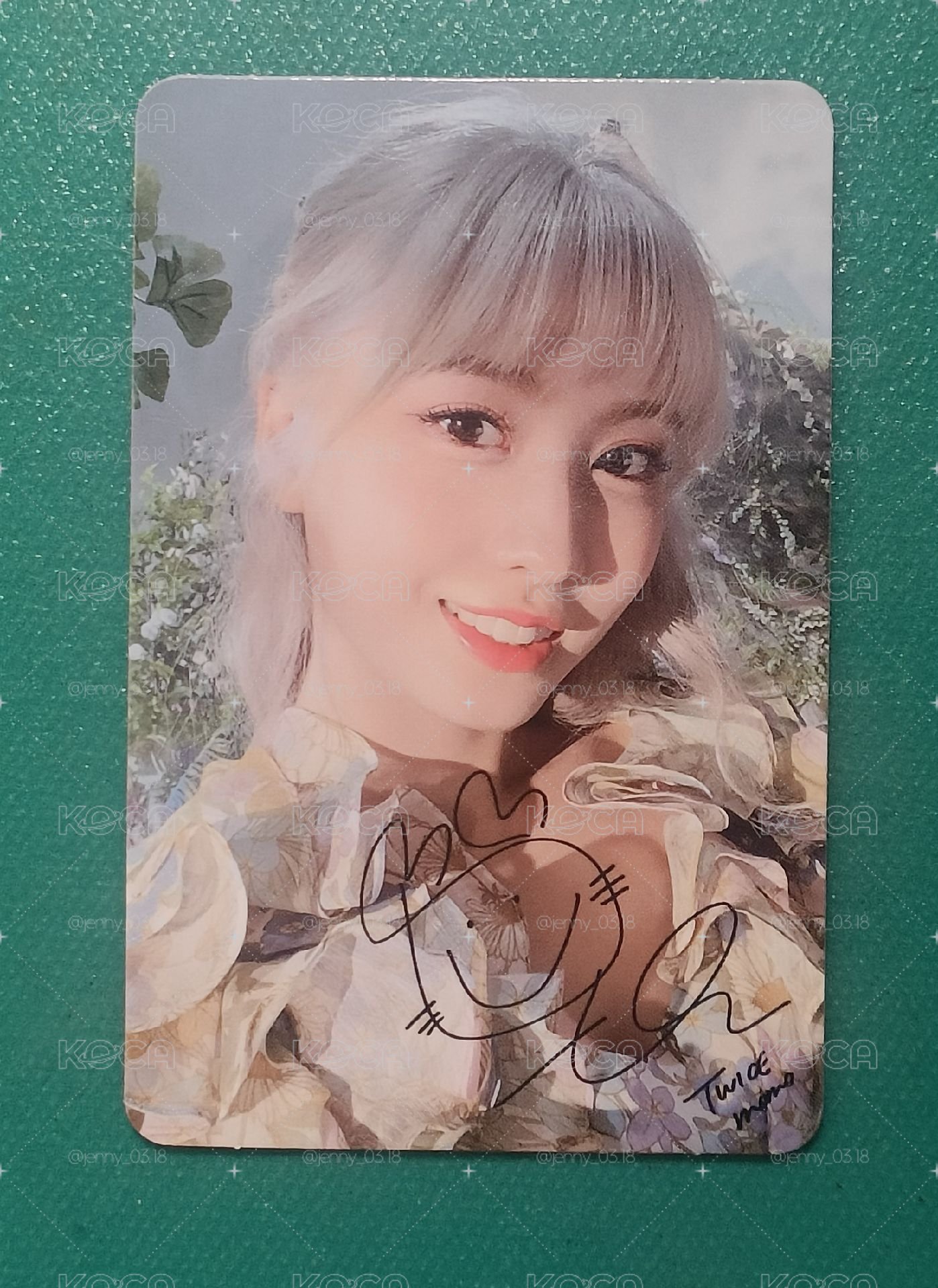 Momo 專卡
