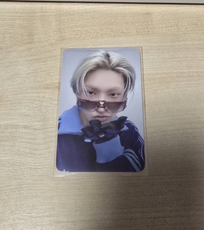 收納盒卡 旼