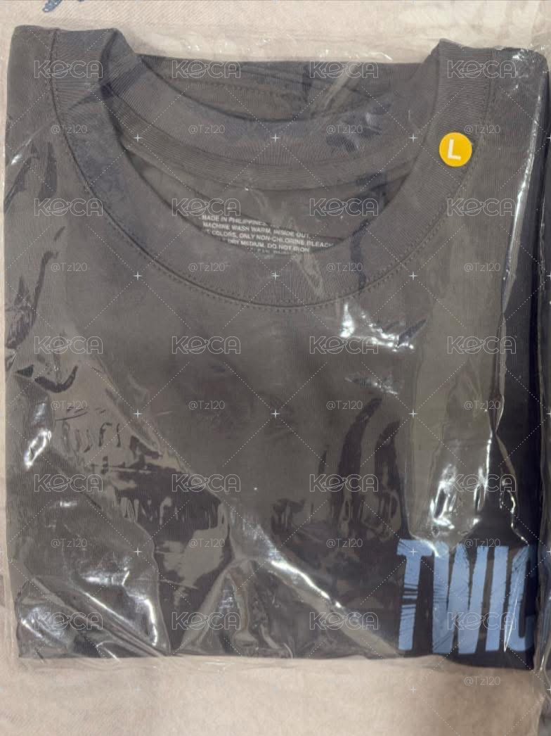 twice台北場T-shirt  尺寸L