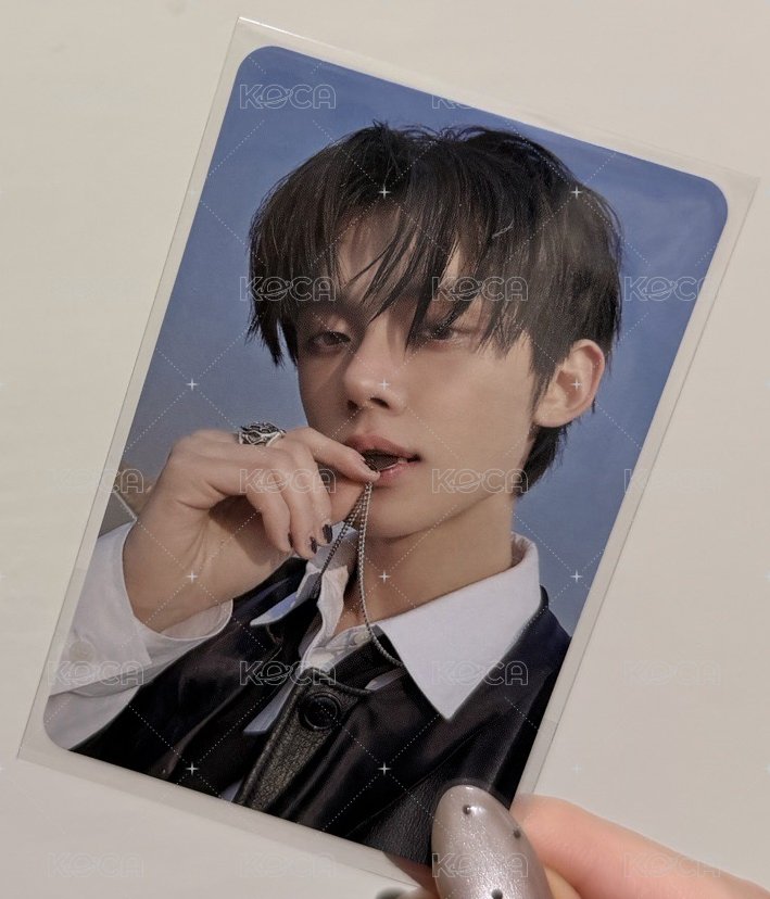 黑指甲油咬pick 搖滾竣🕶️🤘🏻