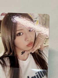 2（手上有刀疤）