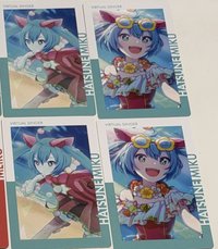 初音 4B 泳裝一組（有兩組）
