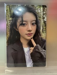 西裝戳臉