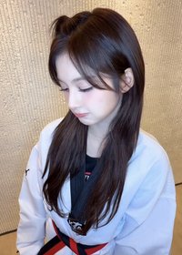 葡tur
