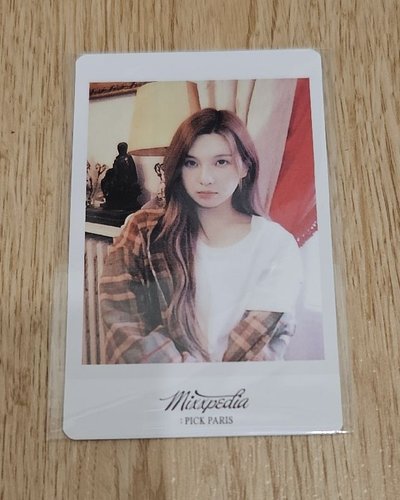 NMIXX 2ND PHOTOBOOK MIXXPEDIA : PICK PARIS BAE